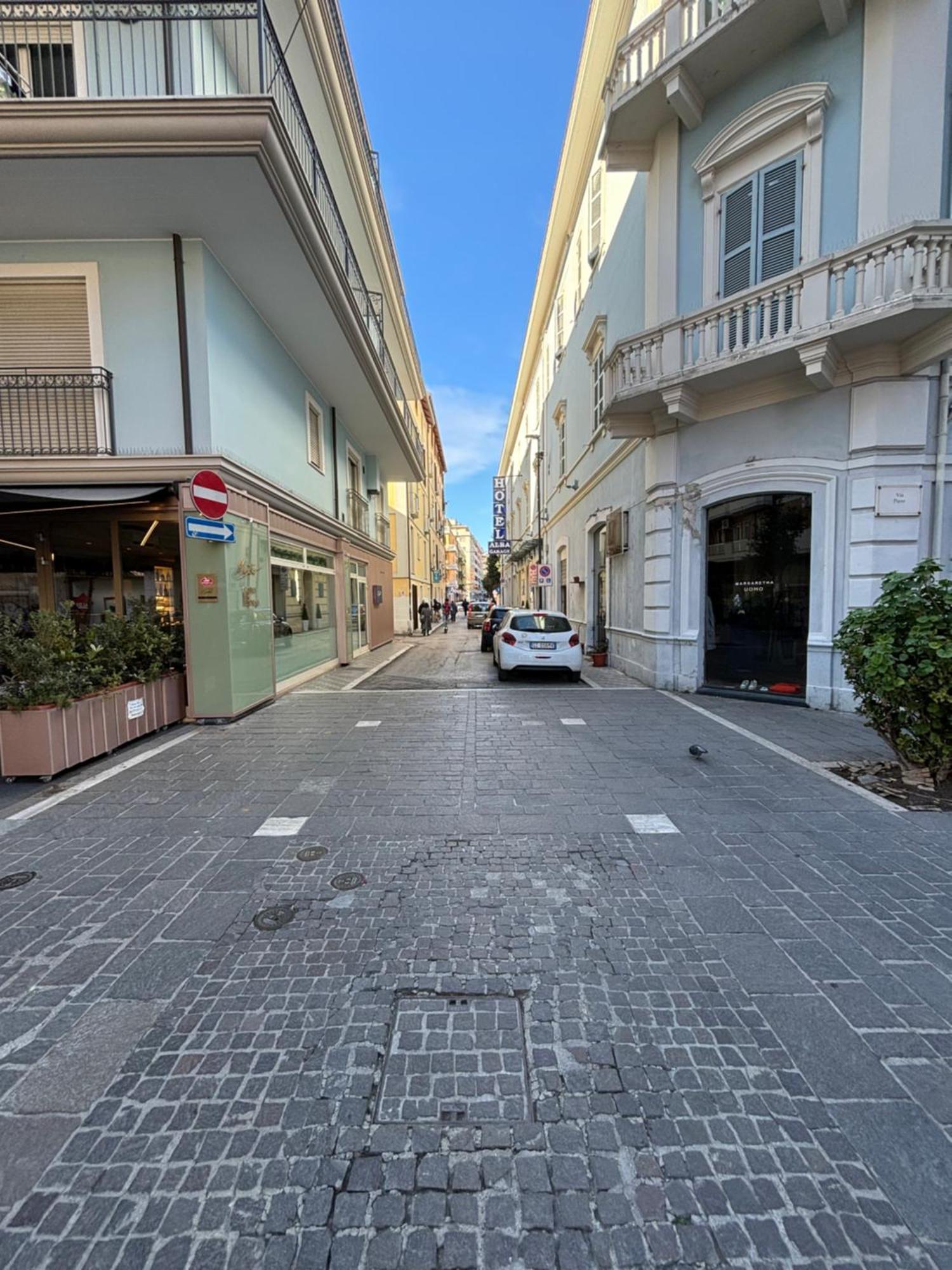 Michelangelo Apartment Pescara Kültér fotó