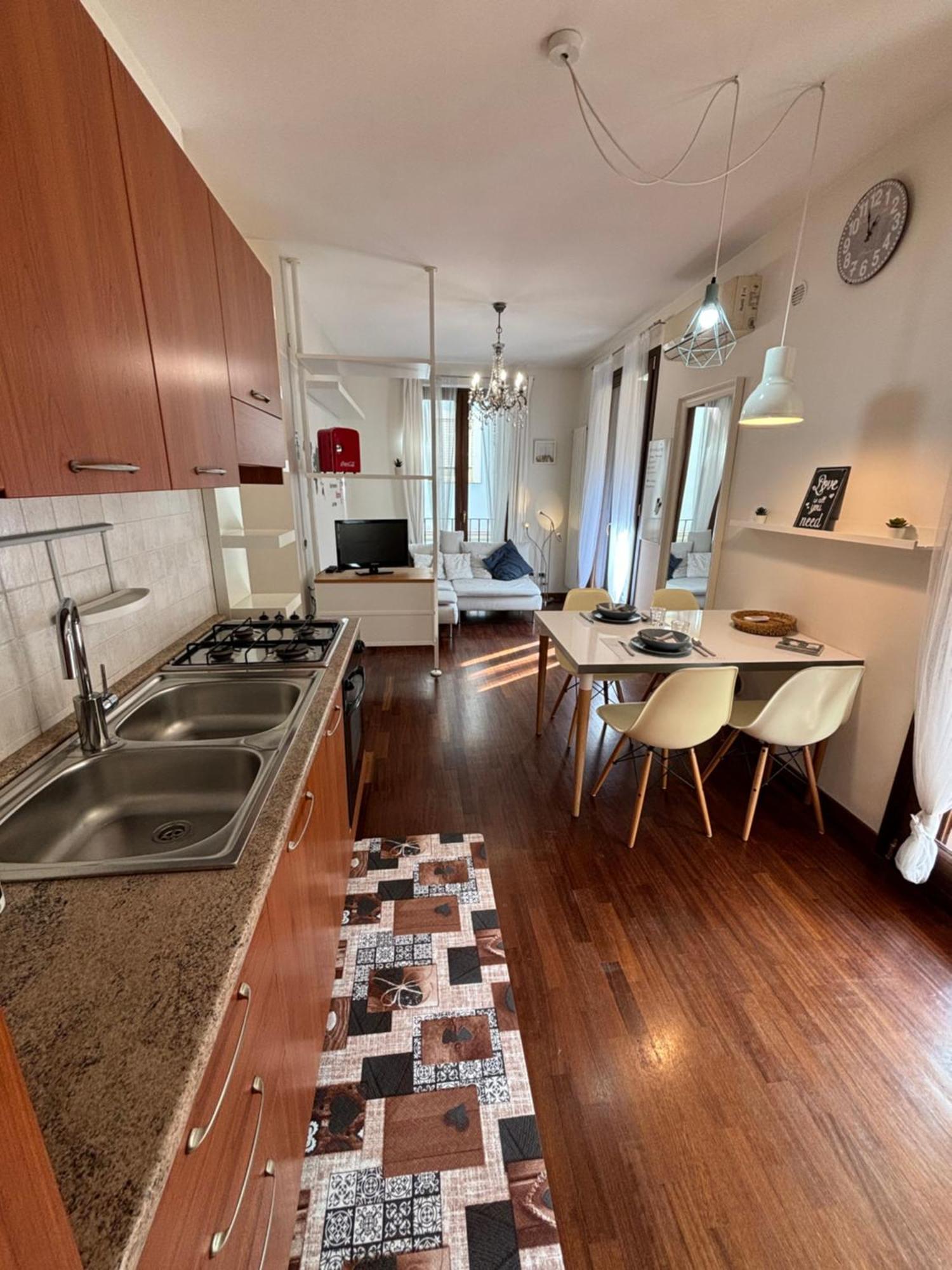 Michelangelo Apartment Pescara Kültér fotó
